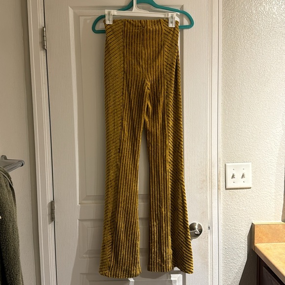 Free People Velvet Pull On Flare - Picture 3 of 4